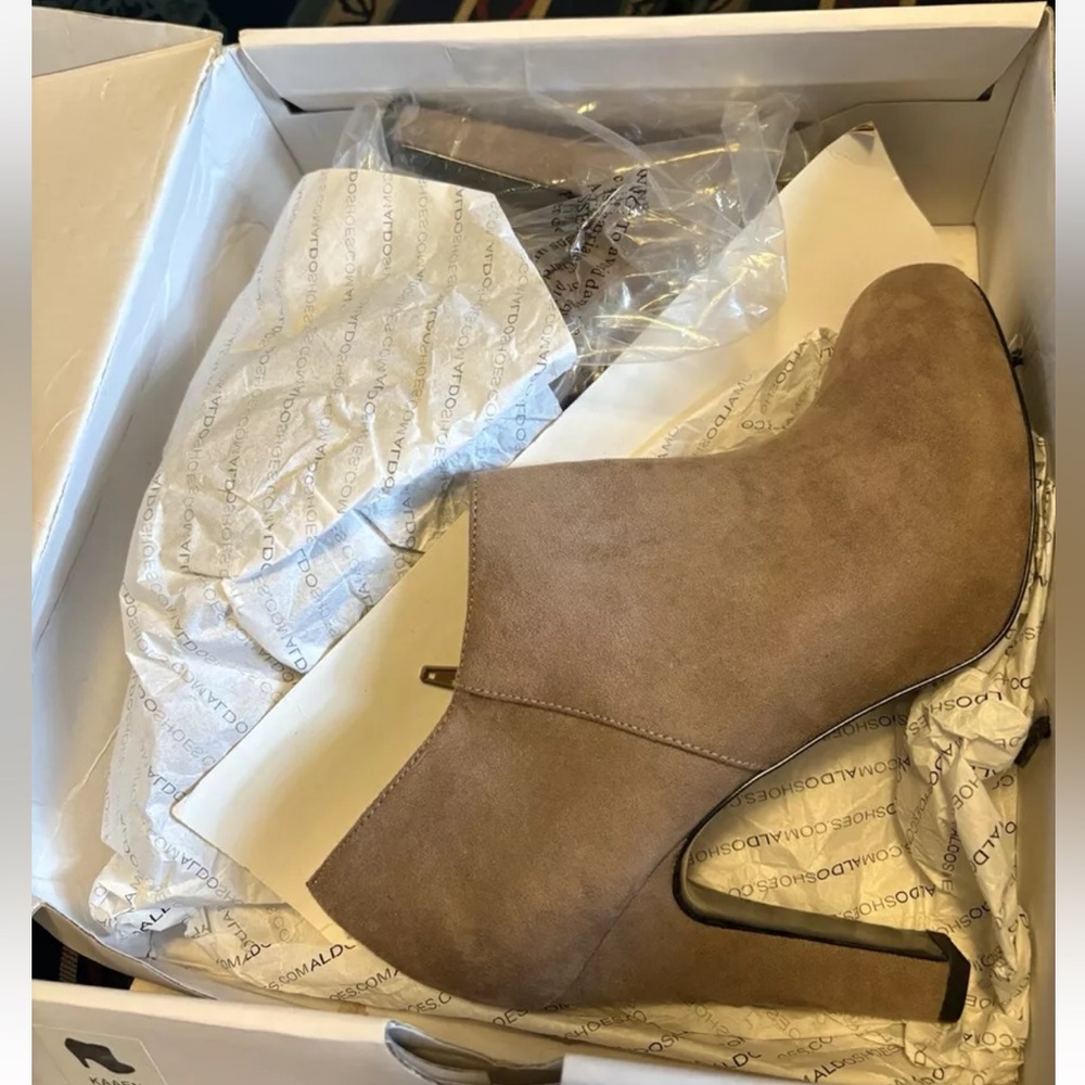 Aldo Women’s Size 9 Boot Heels